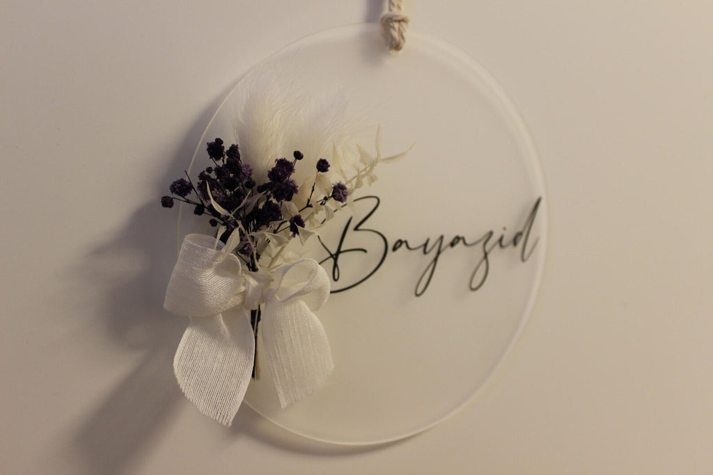 Türschild personalisiert | Plexiglas & Trockenblumen