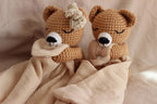 Schmusetuch Häkelbär | Musselin Kuscheltuch Baby